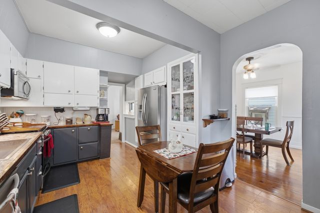 4504 14th Avenue, Rock Island, IL 61201
