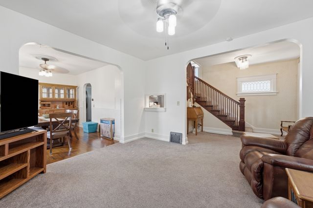 4504 14th Avenue, Rock Island, IL 61201