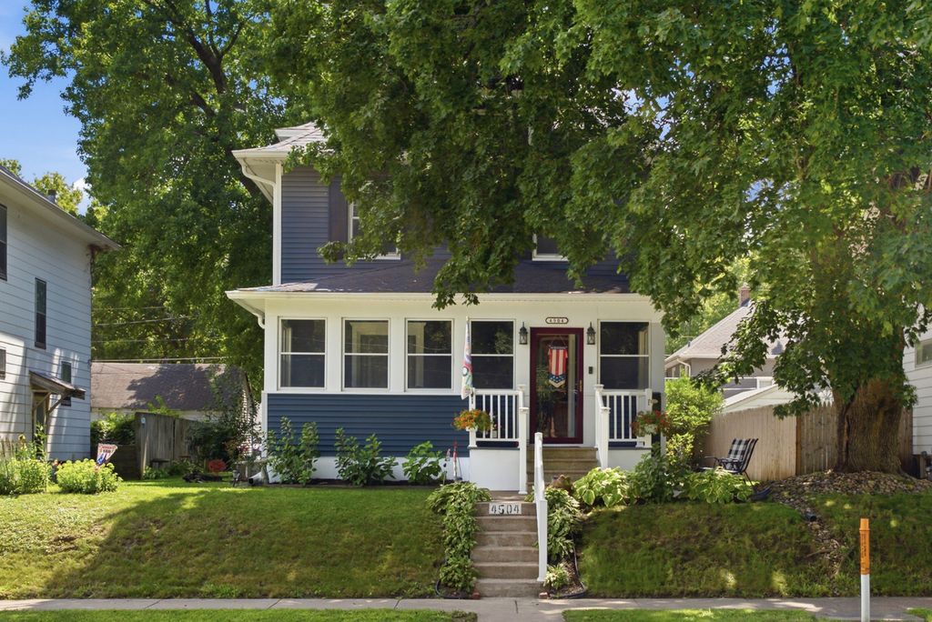 4504 14th Avenue, Rock Island, IL 61201