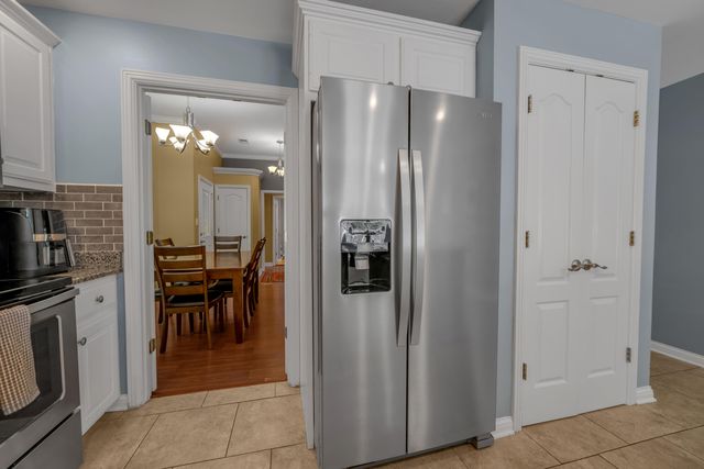 3016 Old Field Way, Lexington, KY 40513