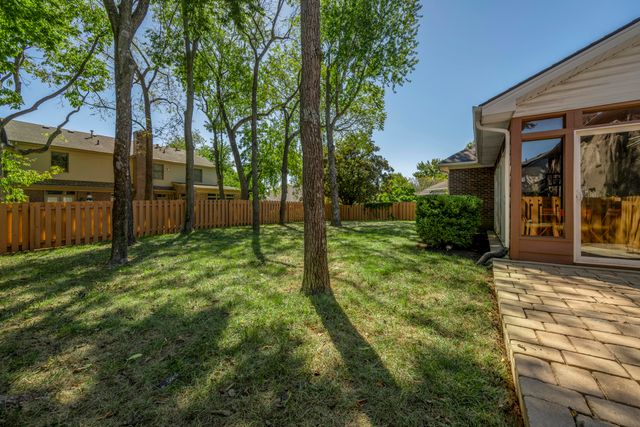 3016 Old Field Way, Lexington, KY 40513
