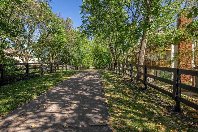 3016 Old Field Way, Lexington, KY 40513
