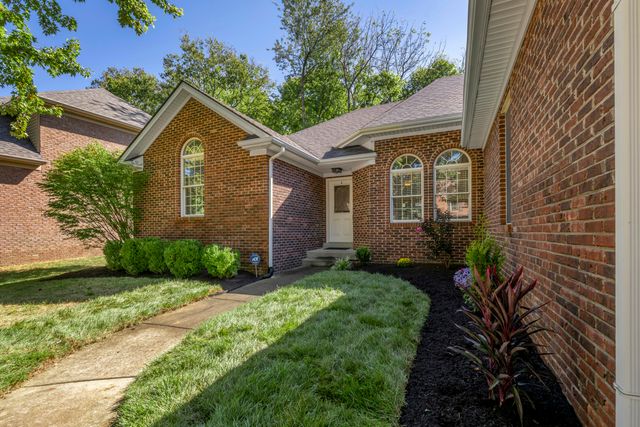 3016 Old Field Way, Lexington, KY 40513