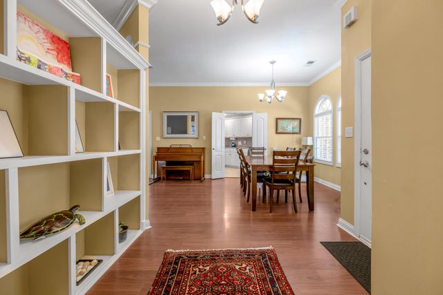 3016 Old Field Way, Lexington, KY 40513