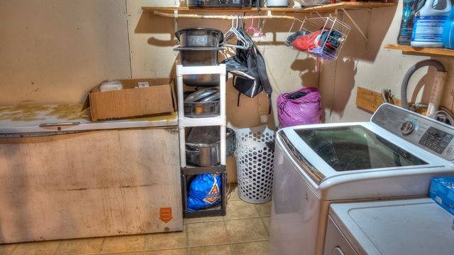 704 Alex Auld, Leakey, TX 78873