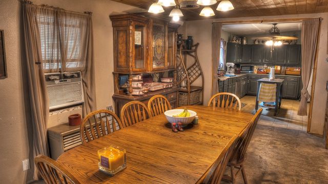 704 Alex Auld, Leakey, TX 78873