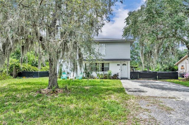 1398 5TH AVE, Deland, FL 32724