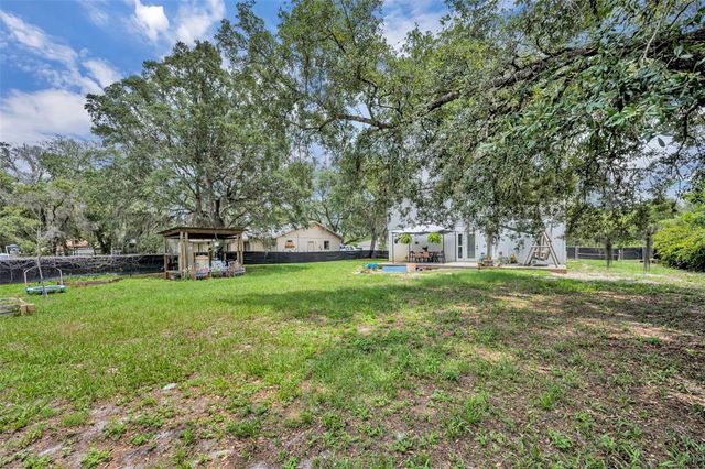 1398 5TH AVE, Deland, FL 32724