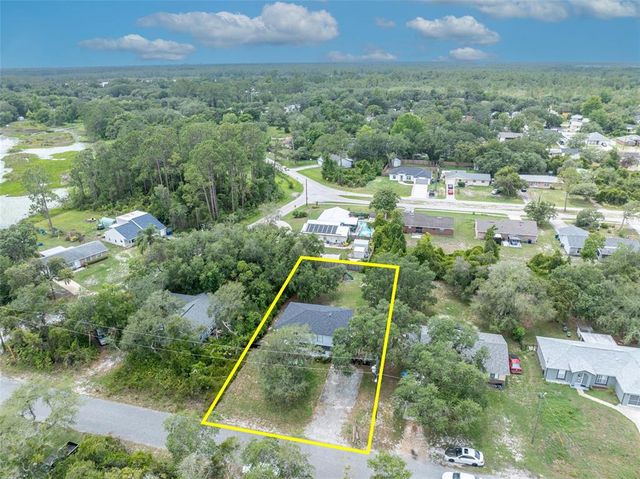 1398 5TH AVE, Deland, FL 32724