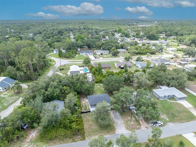 1398 5TH AVE, Deland, FL 32724