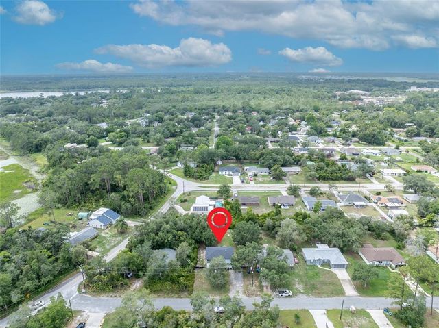 1398 5TH AVE, Deland, FL 32724