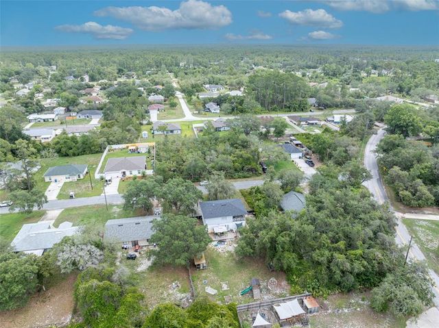 1398 5TH AVE, Deland, FL 32724