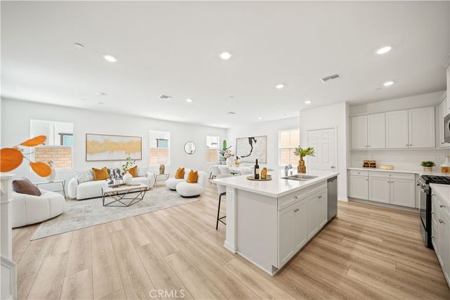 4125 E La Jolla Street, Ontario, CA 91761