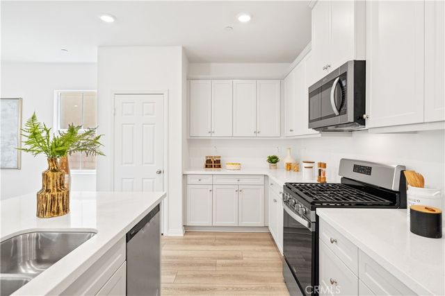 4125 E La Jolla Street, Ontario, CA 91761