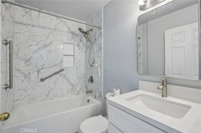 321 W Queen Street 20, Inglewood, CA 90301