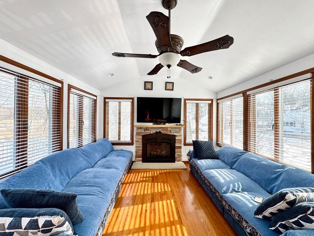 70 Holmes Ave, Weymouth, MA 02191