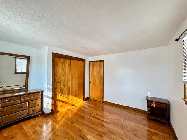 70 Holmes Ave, Weymouth, MA 02191