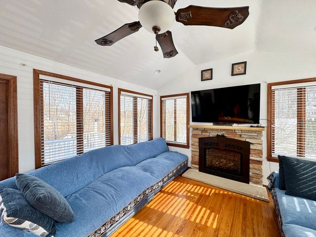 70 Holmes Ave, Weymouth, MA 02191