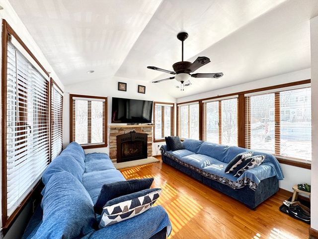 70 Holmes Ave, Weymouth, MA 02191