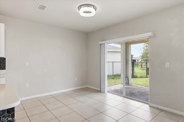 10601 Crossback LN, Lehigh Acres, FL 33936