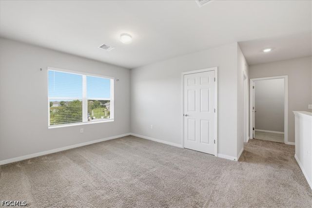 10601 Crossback LN, Lehigh Acres, FL 33936