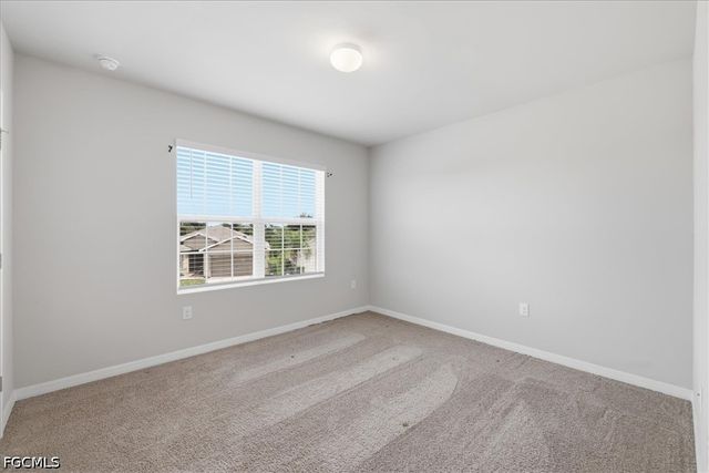 10601 Crossback LN, Lehigh Acres, FL 33936