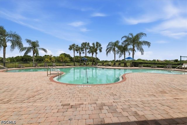 10601 Crossback LN, Lehigh Acres, FL 33936