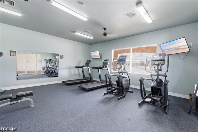 10601 Crossback LN, Lehigh Acres, FL 33936