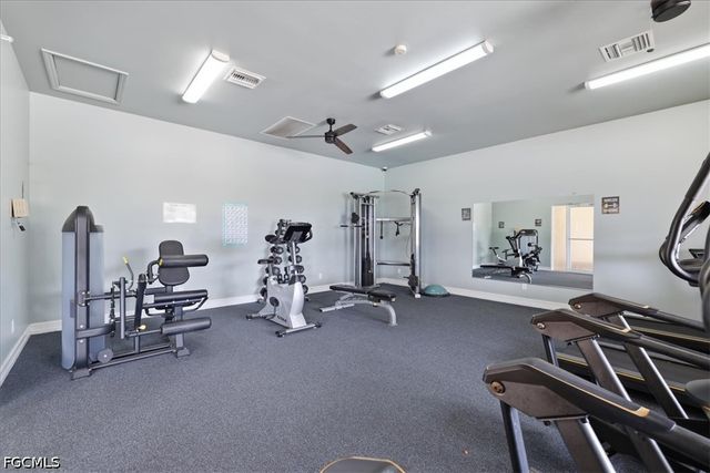 10601 Crossback LN, Lehigh Acres, FL 33936