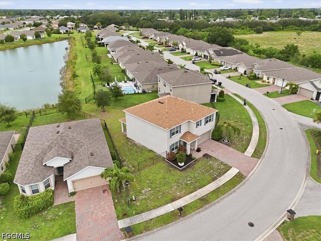 10601 Crossback LN, Lehigh Acres, FL 33936