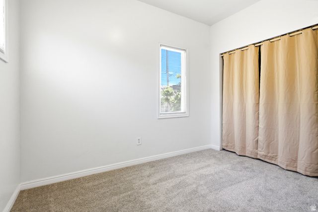 24 W CRYSTAL AVE, South Salt Lake, UT 84115