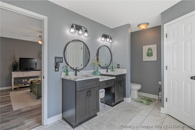 1024 Greenhouse Drive, Hope Mills, NC 28348