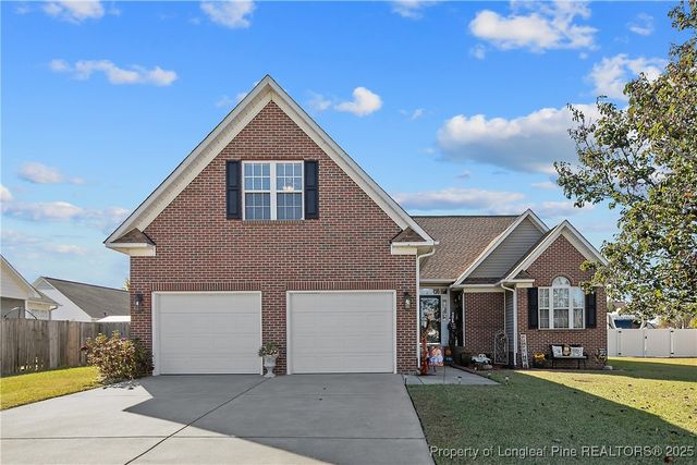 1024 Greenhouse Drive, Hope Mills, NC 28348