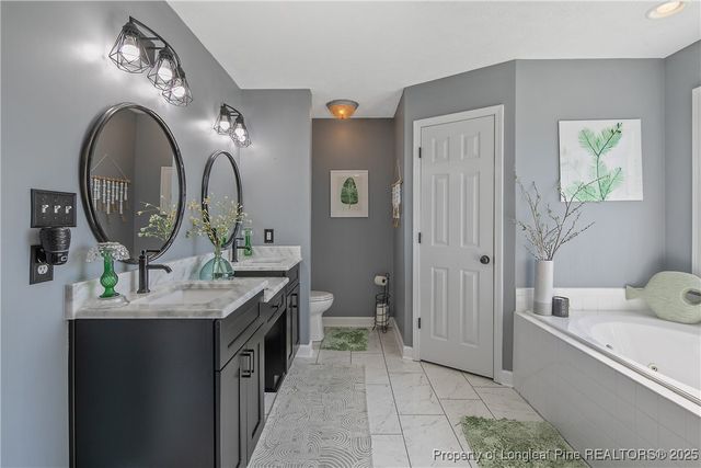 1024 Greenhouse Drive, Hope Mills, NC 28348