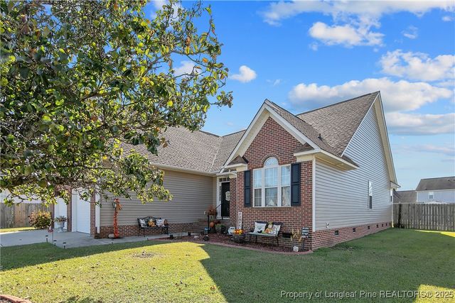 1024 Greenhouse Drive, Hope Mills, NC 28348