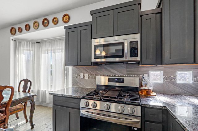 14852 JACK WHITE Avenue, El Paso, TX 79938