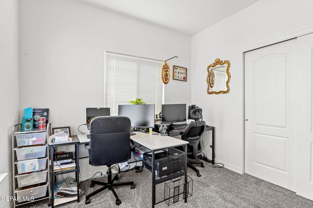 14852 JACK WHITE Avenue, El Paso, TX 79938