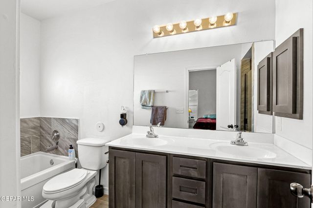 14852 JACK WHITE Avenue, El Paso, TX 79938