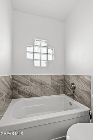 14852 JACK WHITE Avenue, El Paso, TX 79938