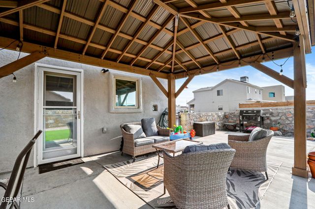 14852 JACK WHITE Avenue, El Paso, TX 79938