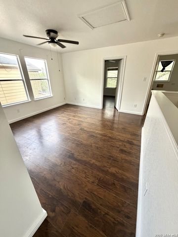 19 Adkins Ridge, San Antonio, TX 78239