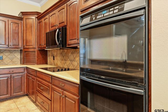 9545 Tosha Lane, Flint, TX 75762