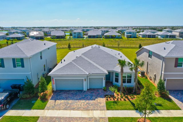 10306 SW Green Turtle Lane, Port St. Lucie, Port St Lucie, FL 34987