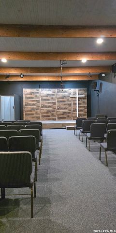 2730 W Southcross, San Antonio, TX 78211
