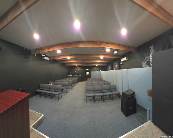 2730 W Southcross, San Antonio, TX 78211