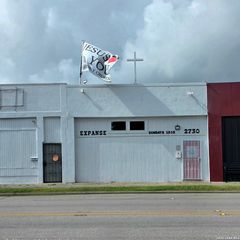2730 W Southcross, San Antonio, TX 78211