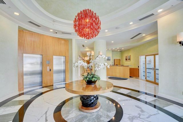 600 S Dixie Highway 733, West Palm Beach, FL 33401