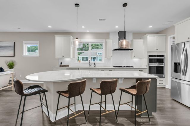 300 Autumn Azalea Way, Summerville, SC 29486