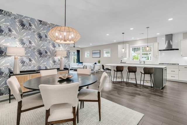 300 Autumn Azalea Way, Summerville, SC 29486