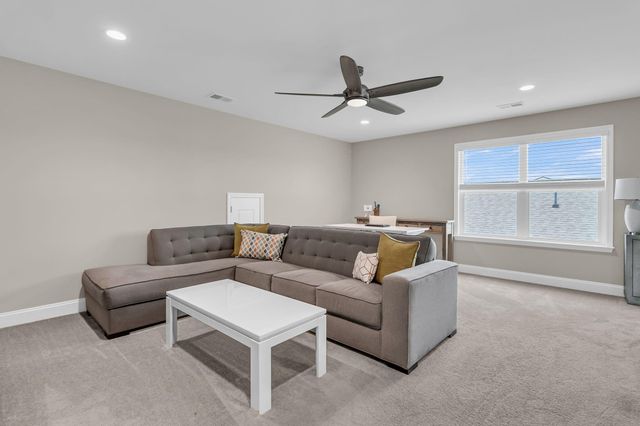 300 Autumn Azalea Way, Summerville, SC 29486